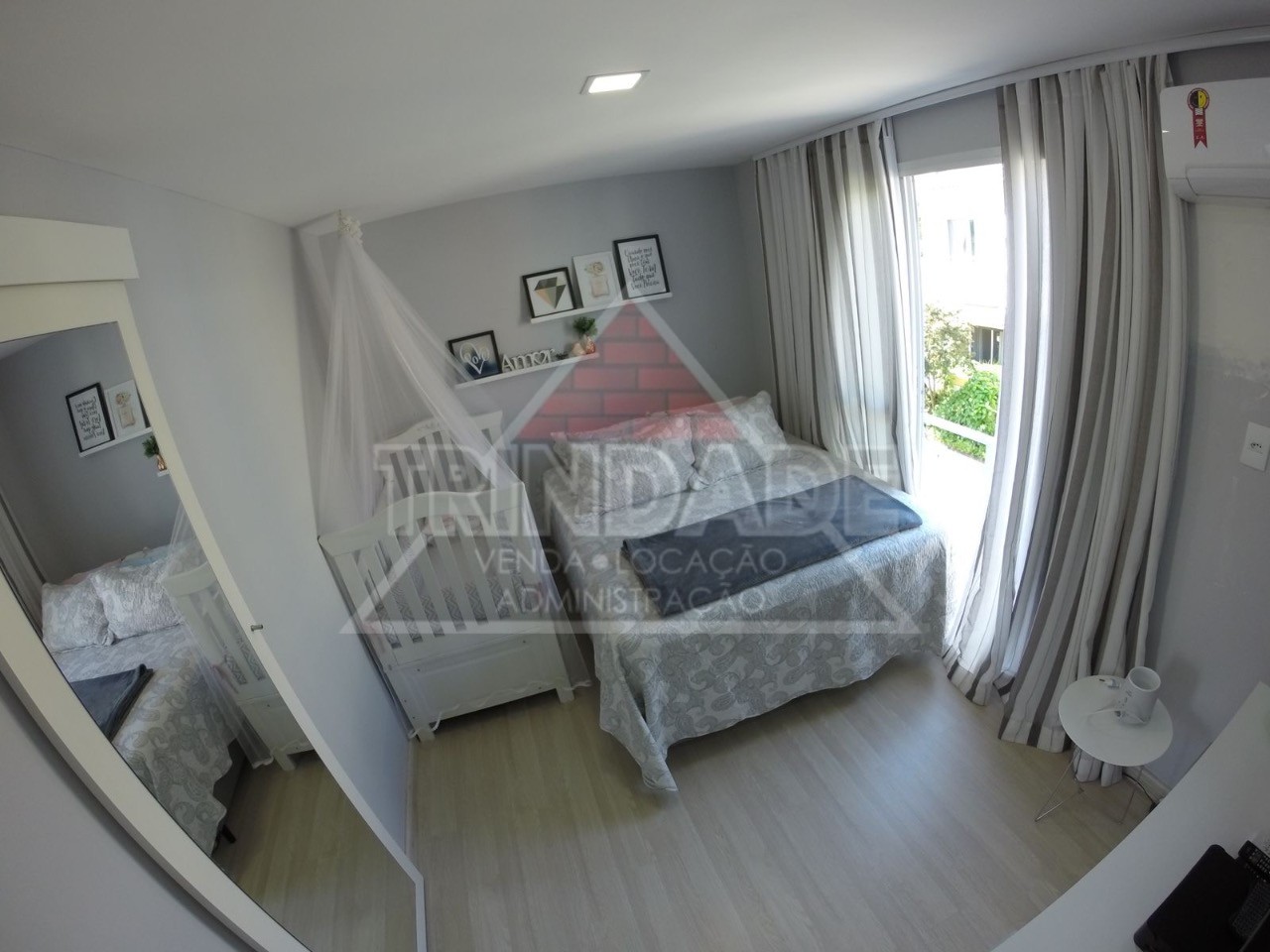 Casa à venda com 4 quartos, 210m² - Foto 12