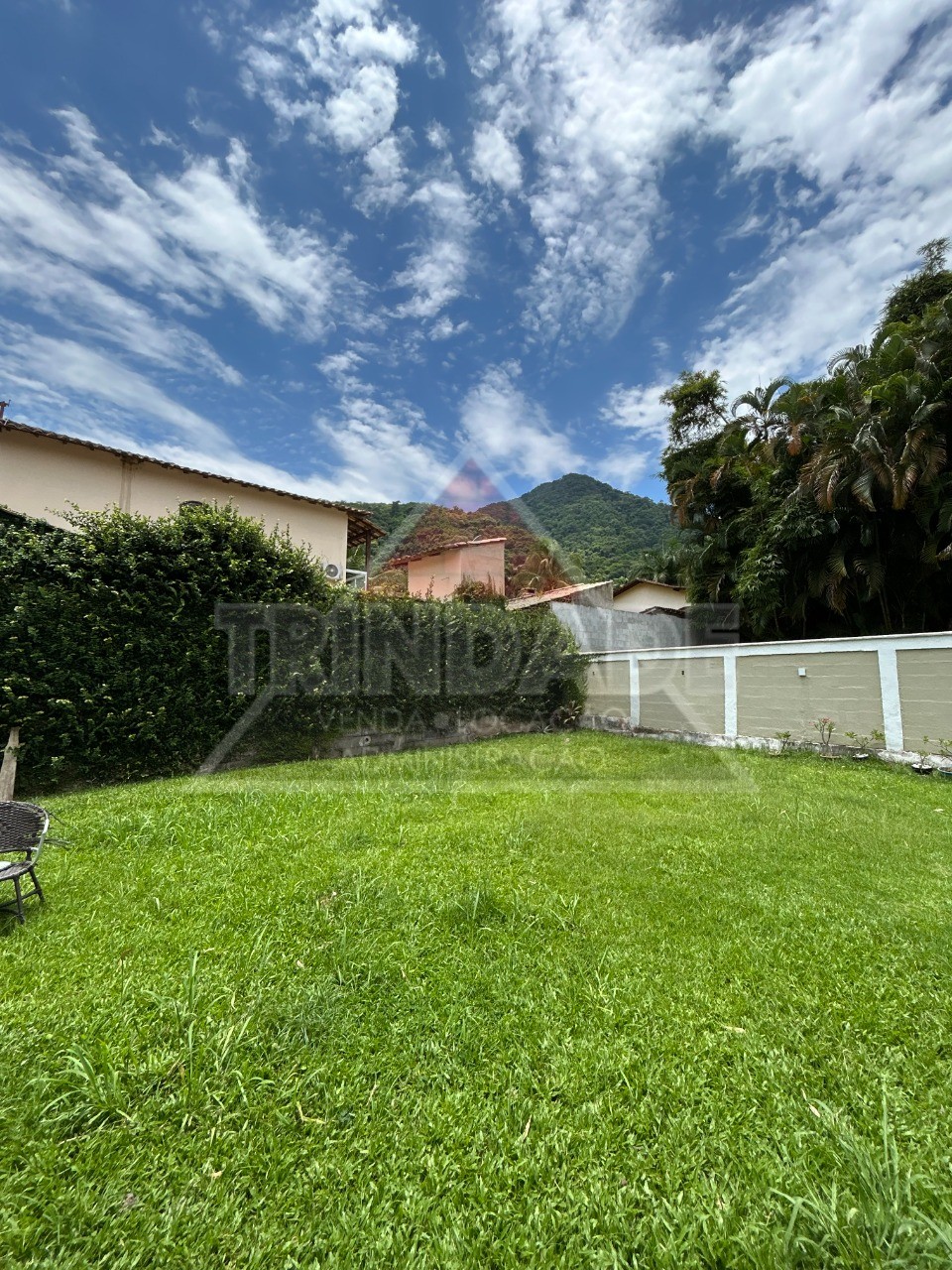 Casa, 3 quartos, 1062 m² - Foto 2