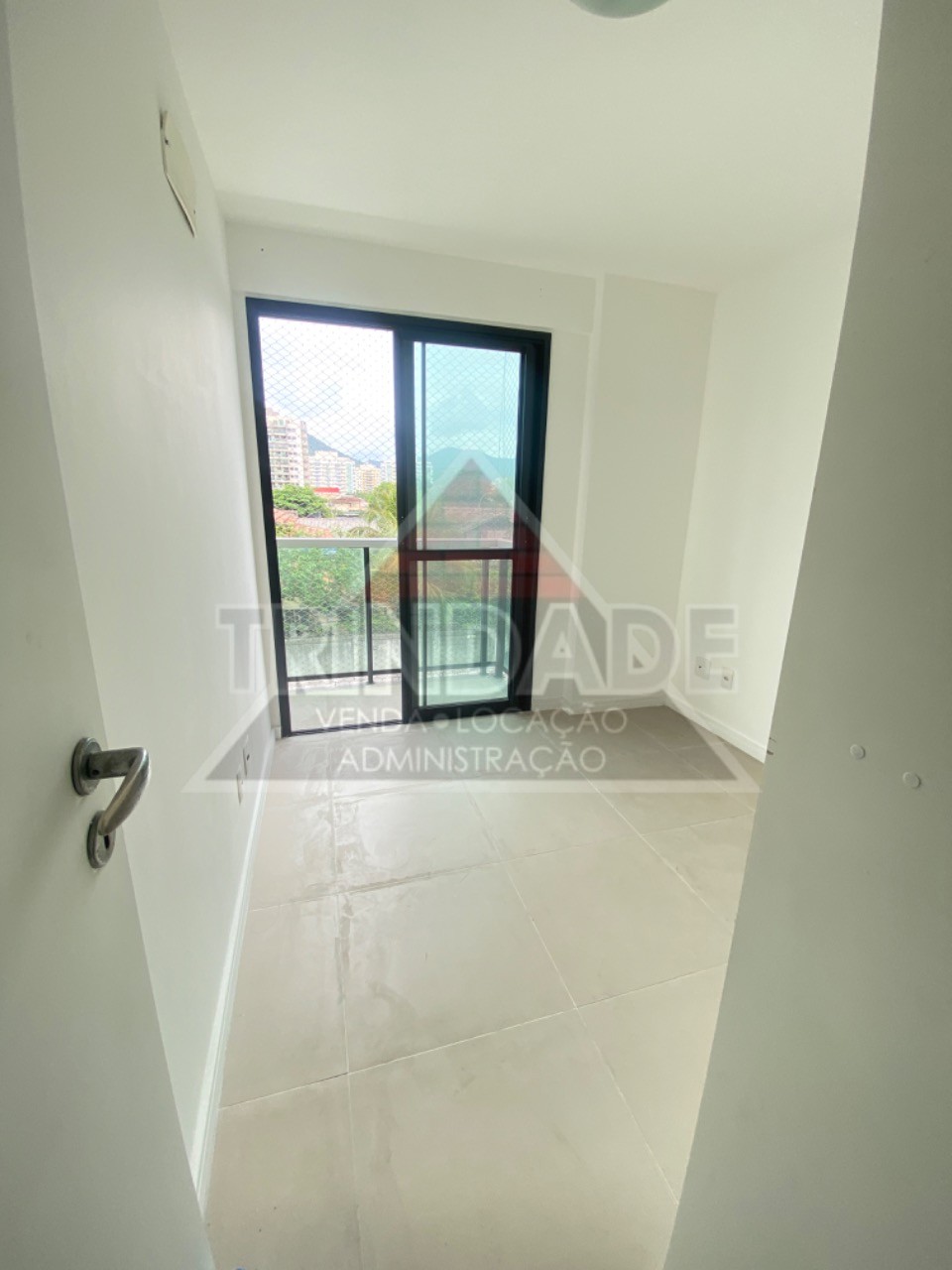 Apartamento para alugar com 3 quartos, 87m² - Foto 21