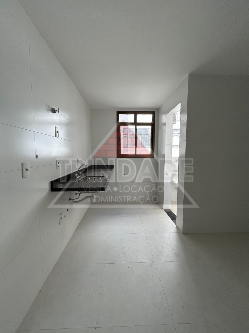 Apartamento à venda com 3 quartos, 76m² - Foto 11