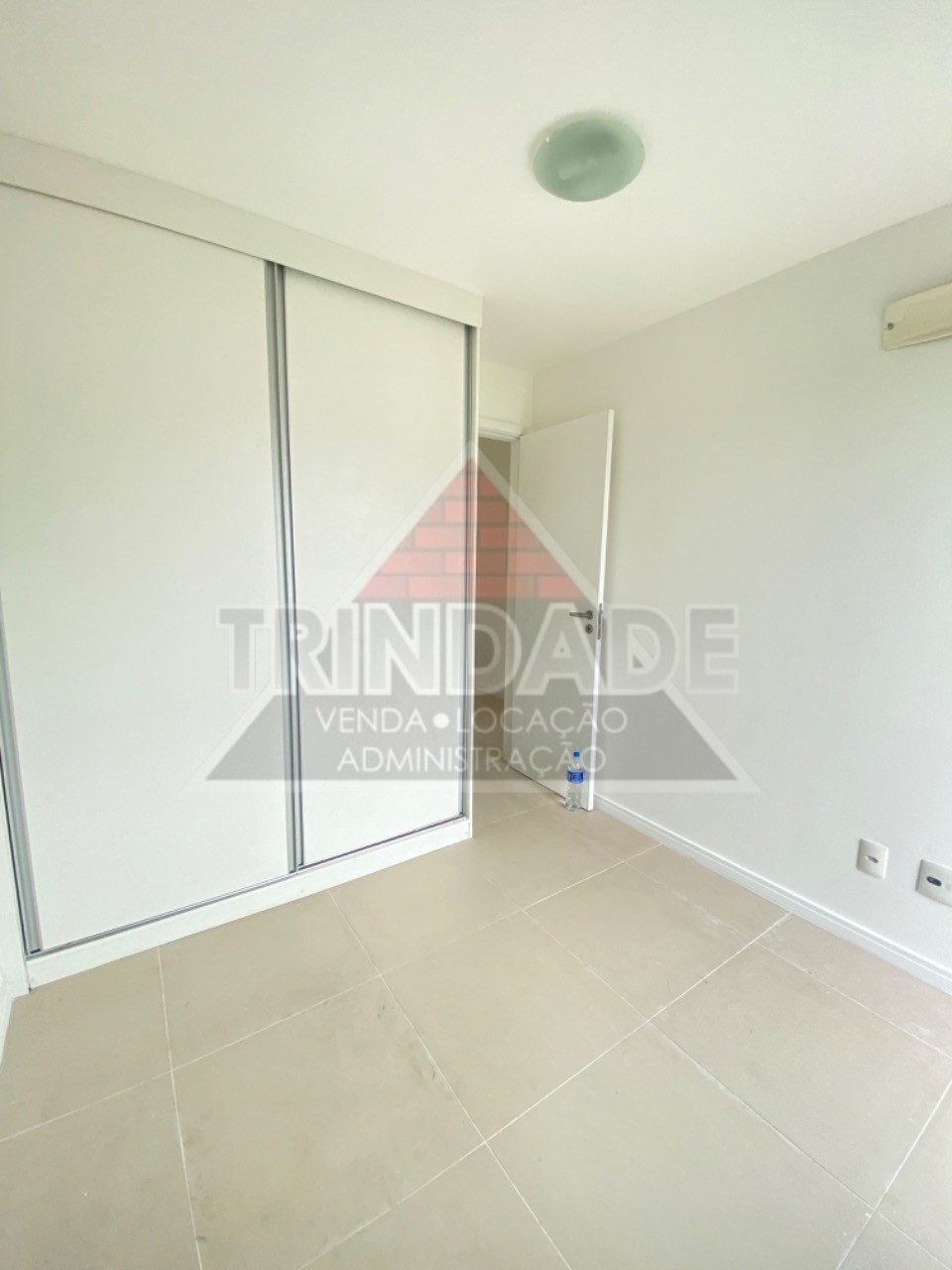 Apartamento para alugar com 3 quartos, 87m² - Foto 20