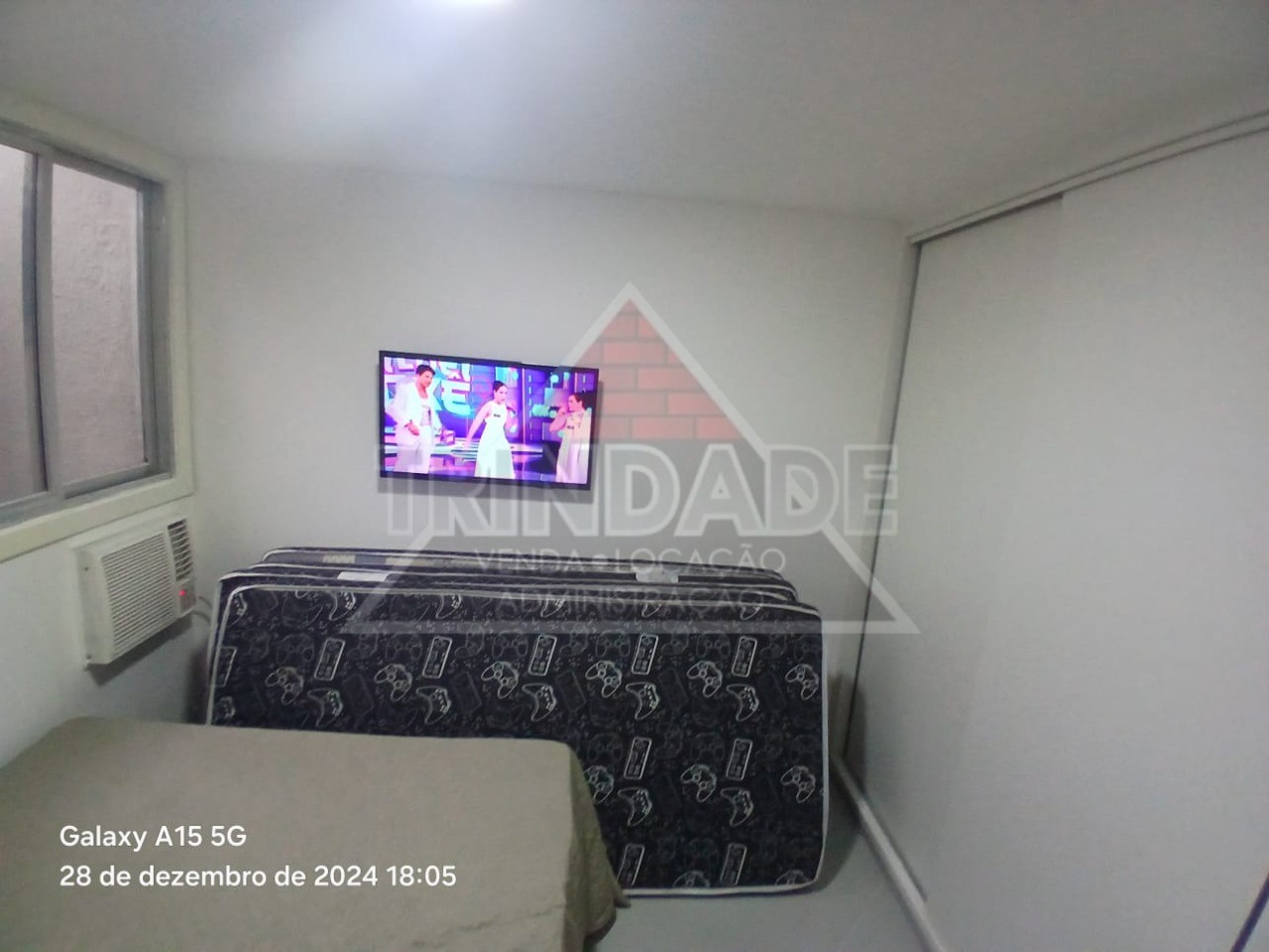 Apartamento à venda com 1 quarto, 30m² - Foto 11