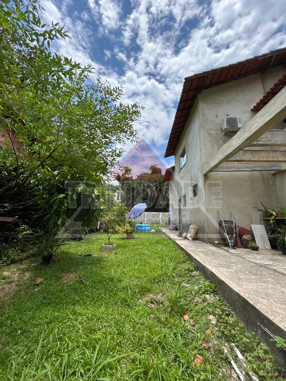 Casa, 3 quartos, 1062 m² - Foto 3