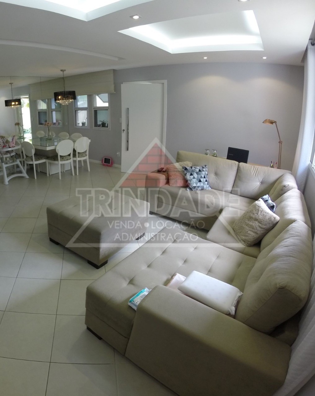 Casa à venda com 4 quartos, 210m² - Foto 24