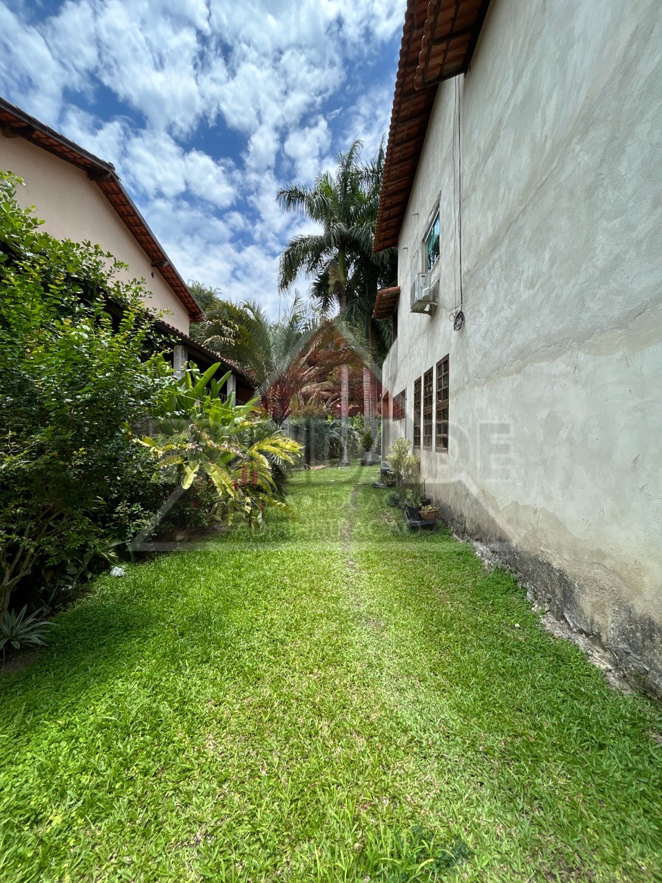 Casa, 3 quartos, 1062 m² - Foto 4