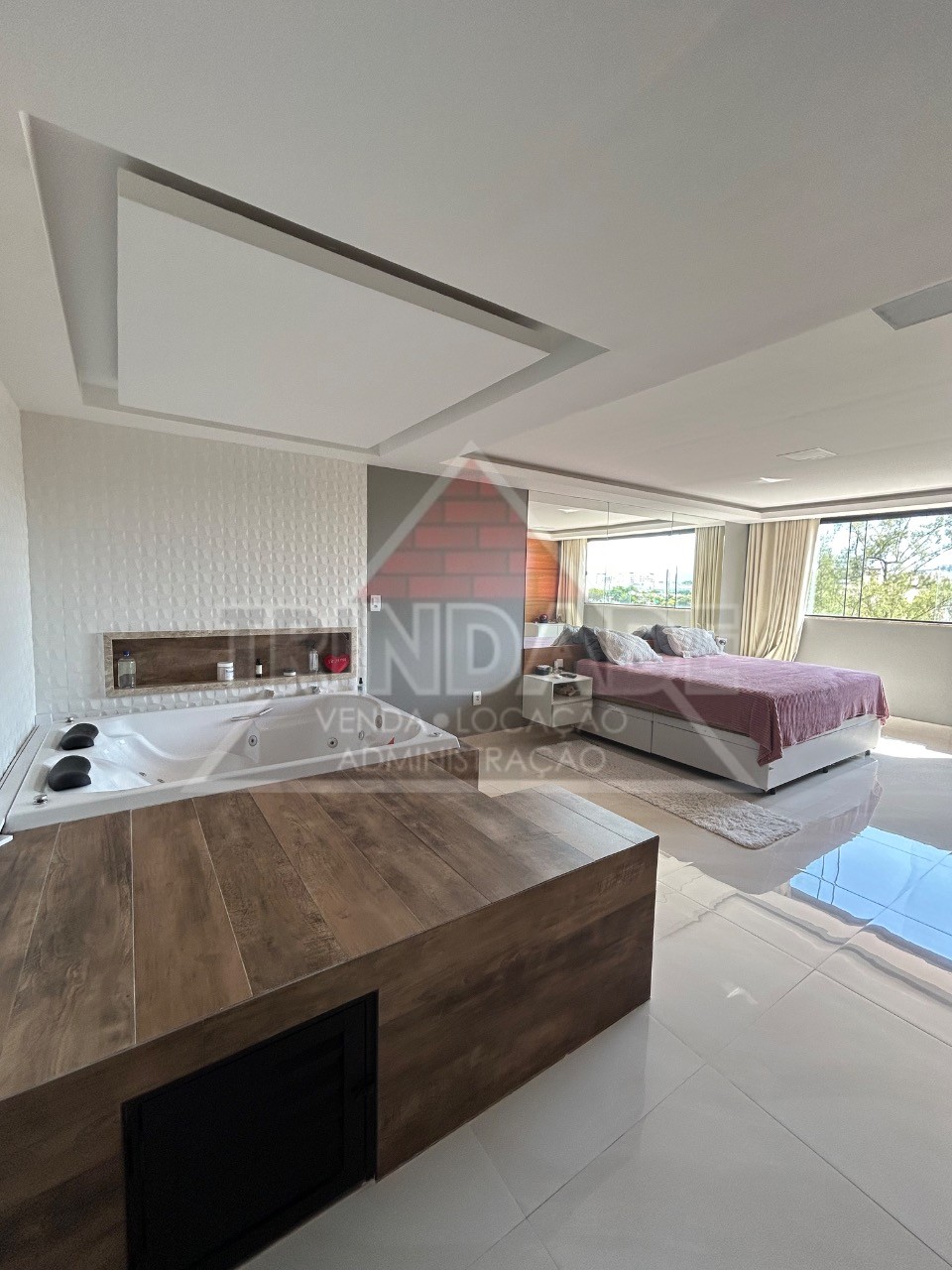 Apartamento, 3 quartos, 230 m² - Foto 2