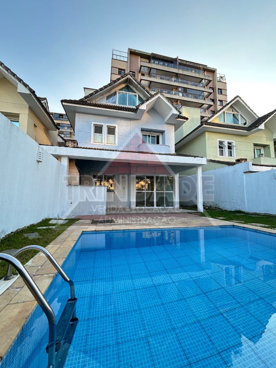 Casa, 5 quartos, 200 m² - Foto 3