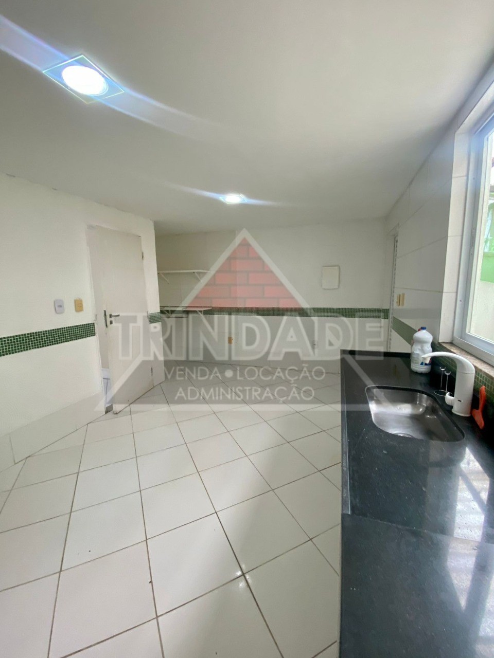 Casa, 3 quartos, 200 m² - Foto 4