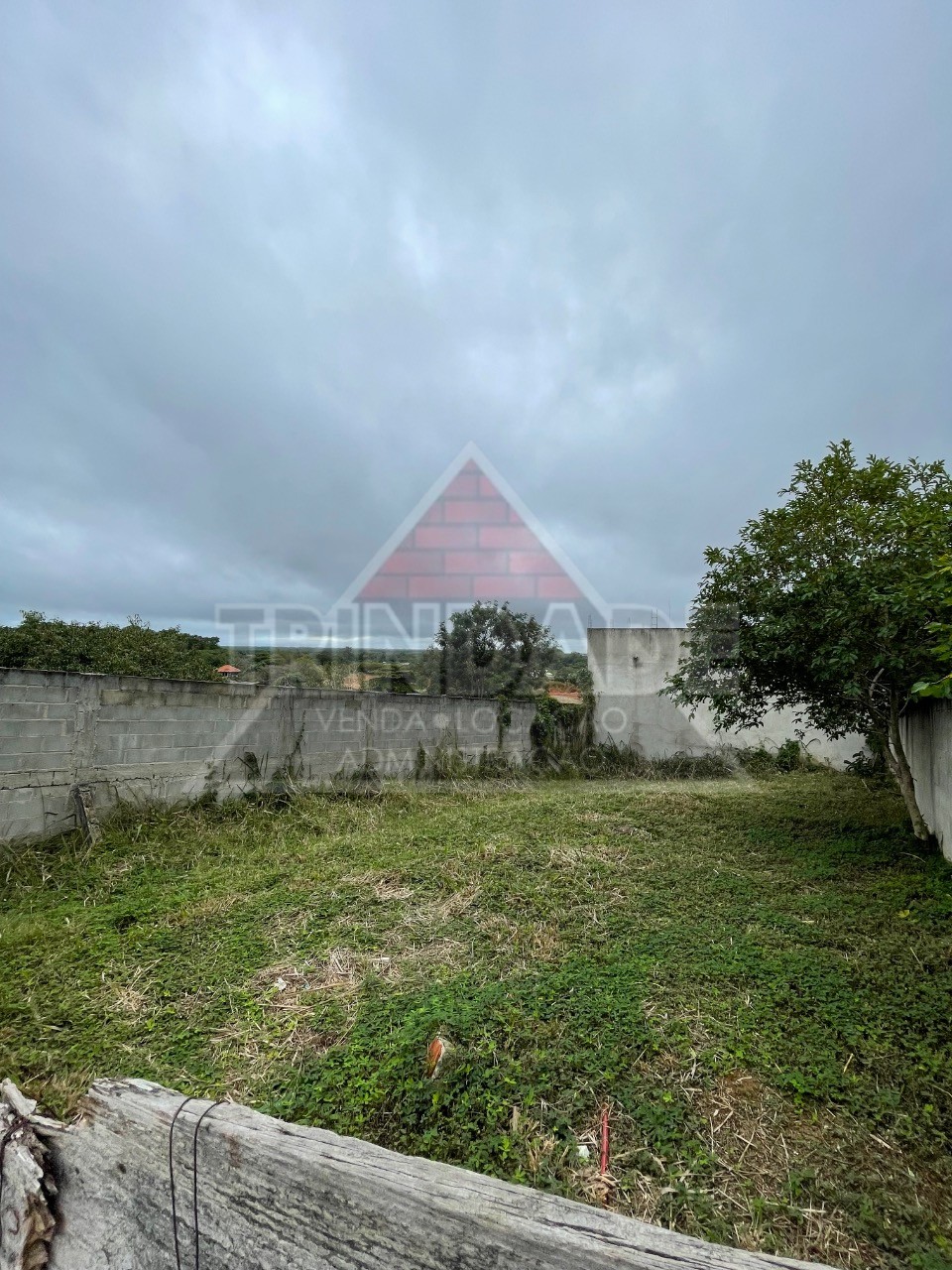 Terreno, 180 m² - Foto 1