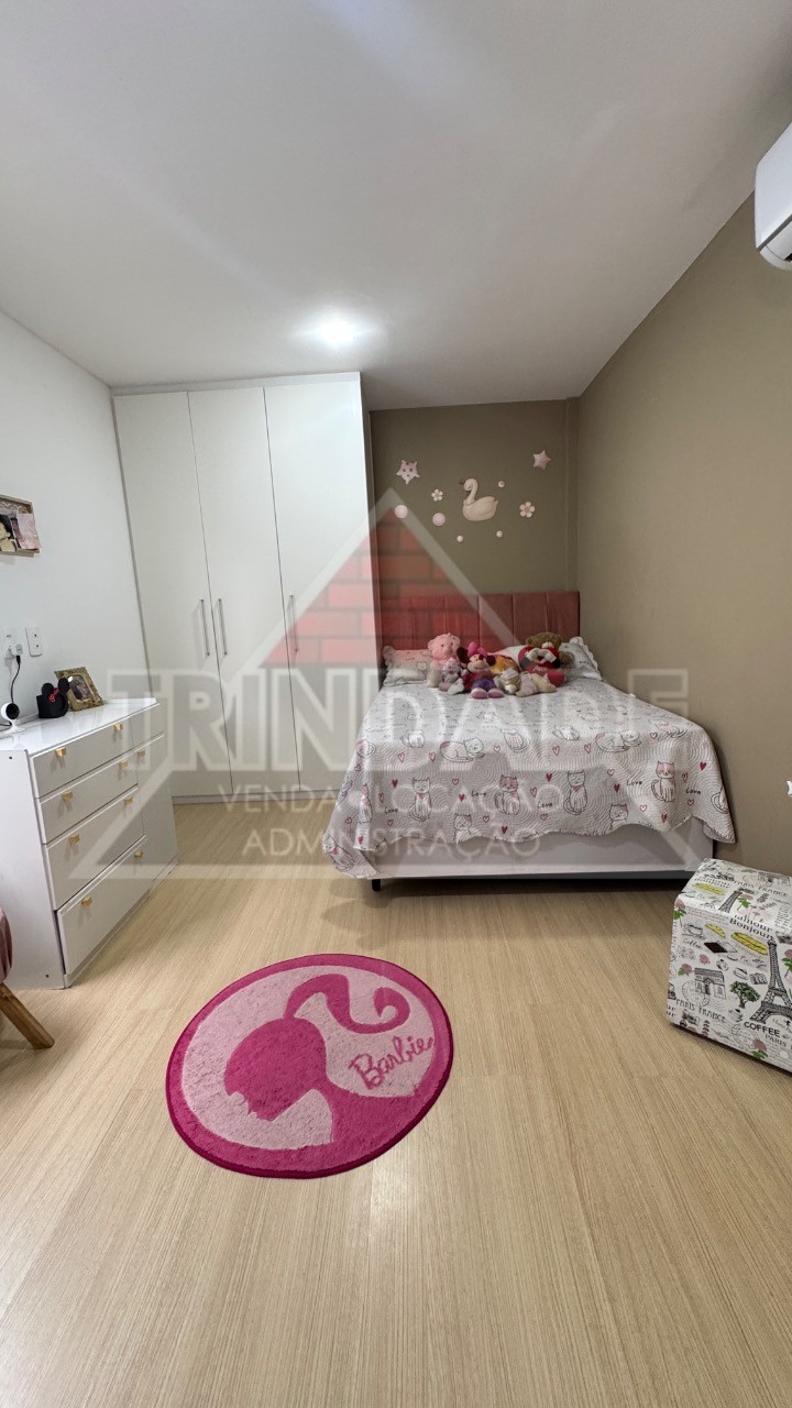 Casa, 4 quartos, 267 m² - Foto 44
