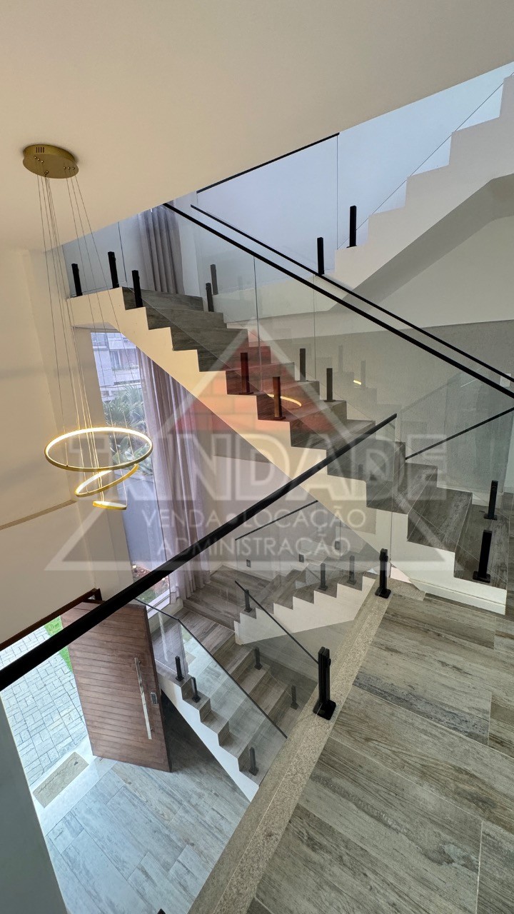 Casa, 4 quartos, 267 m² - Foto 42