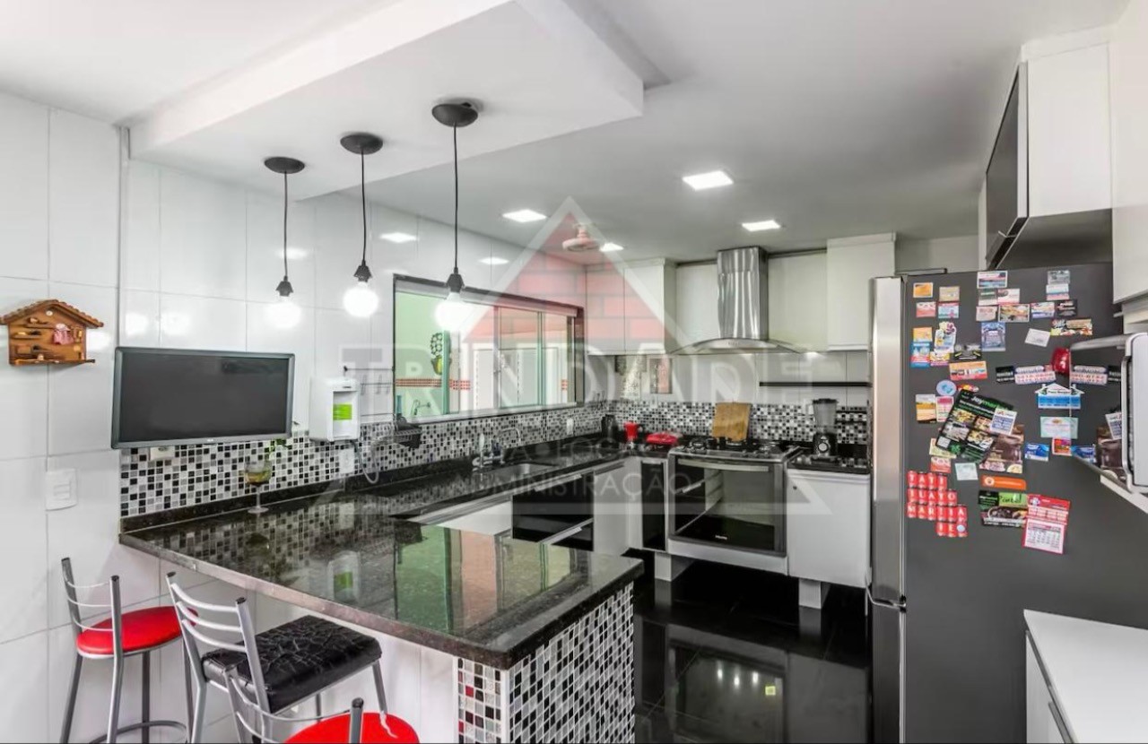 Casa, 4 quartos, 288 m² - Foto 37