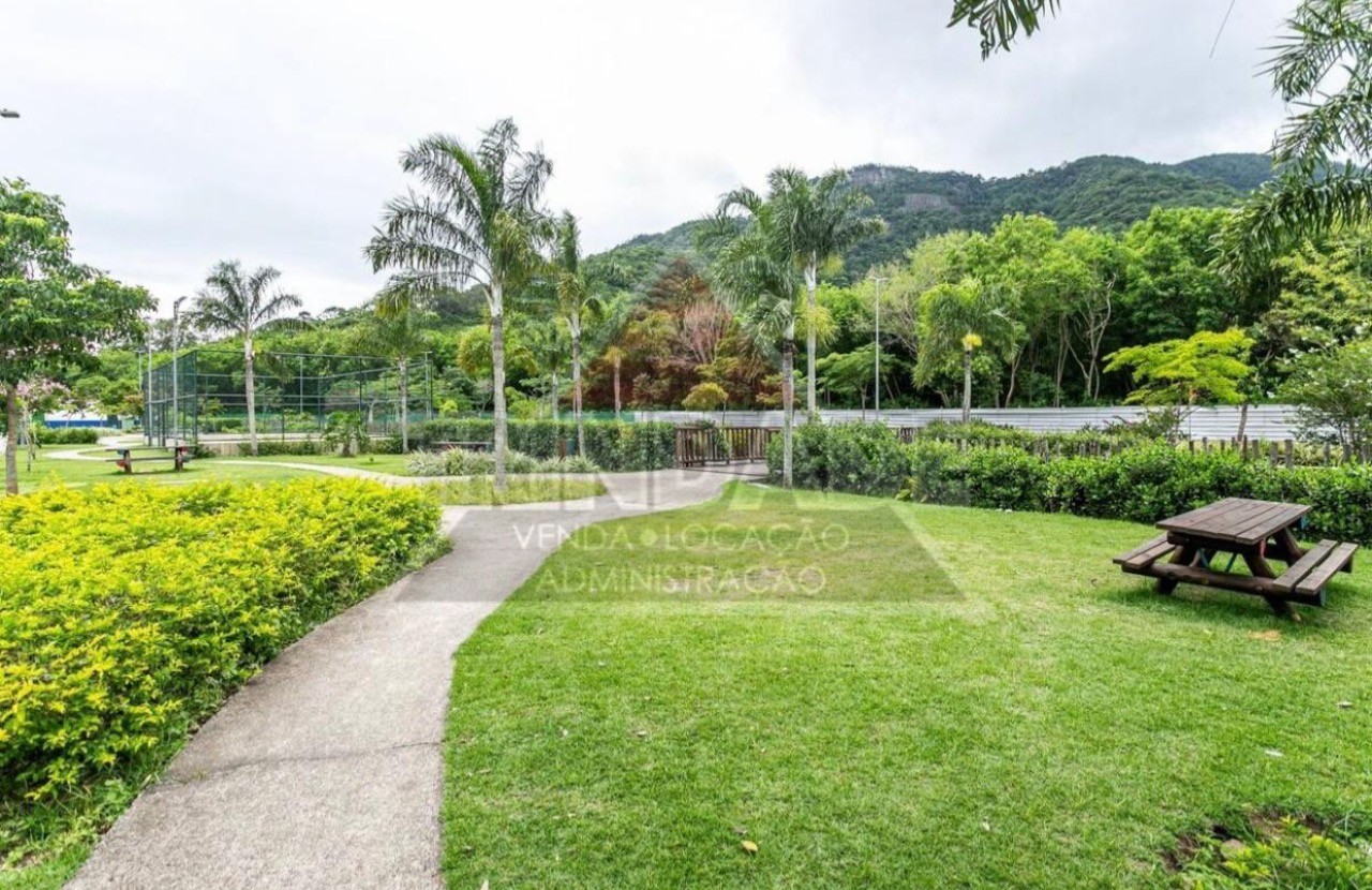 Casa, 4 quartos, 288 m² - Foto 57