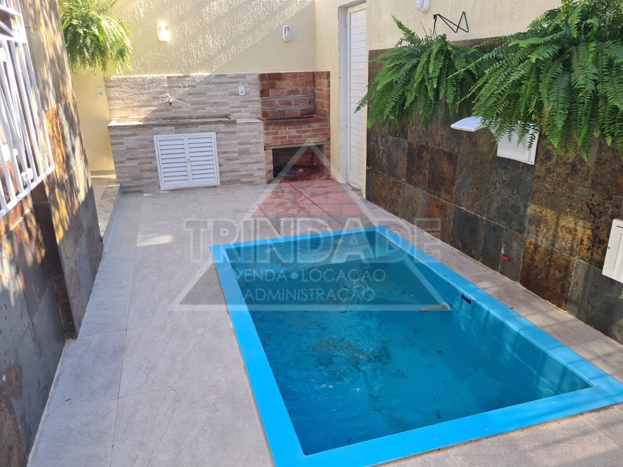 Casa, 4 quartos, 150 m² - Foto 1