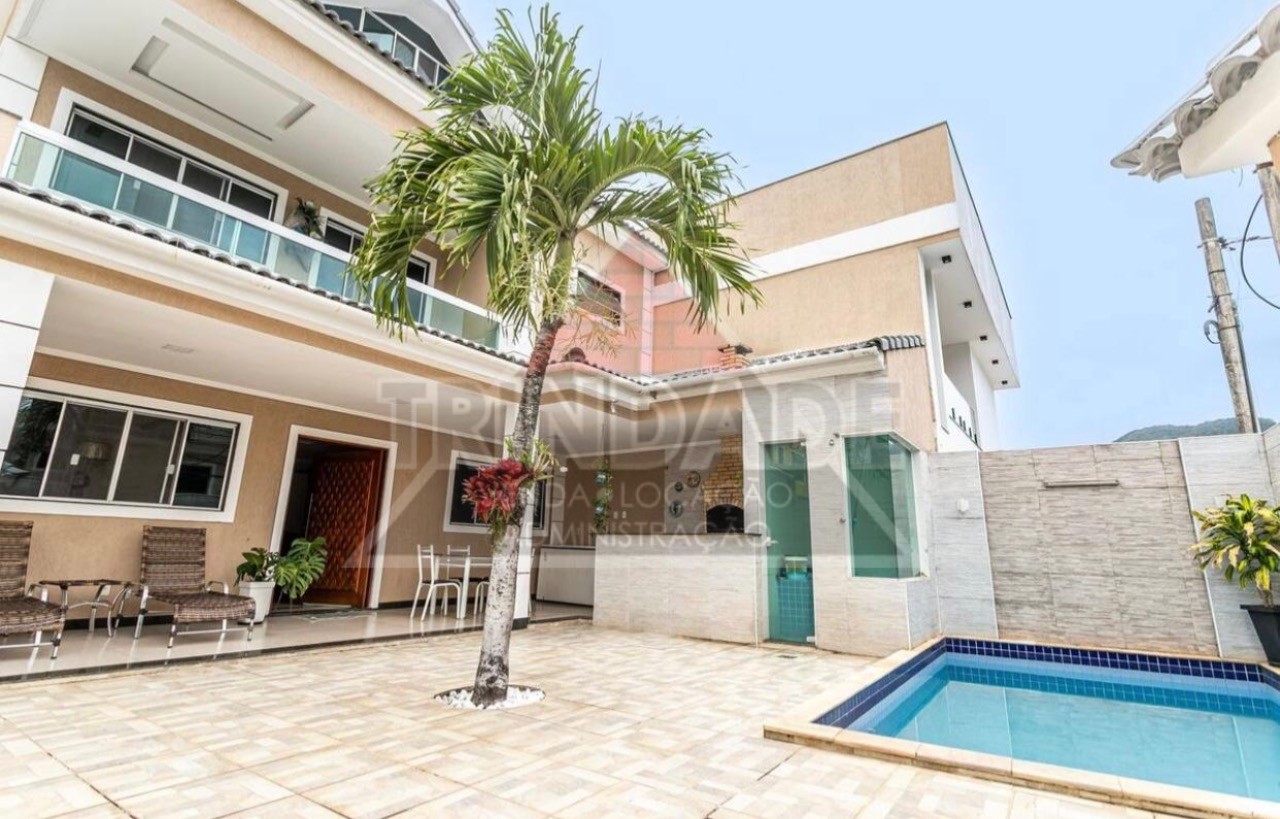 Casa, 4 quartos, 288 m² - Foto 1