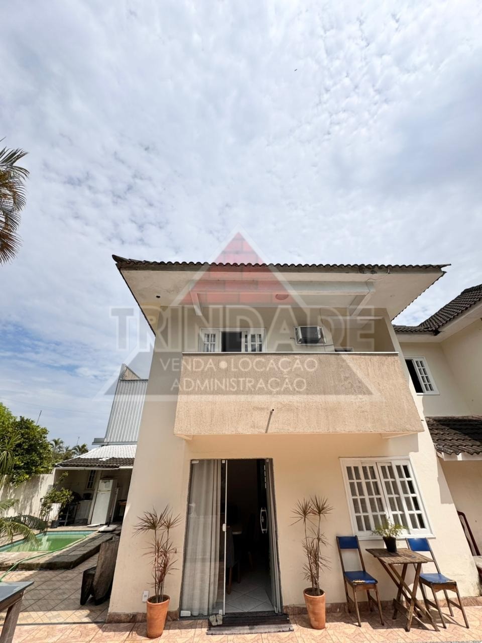 Casa, 3 quartos, 200 m² - Foto 1