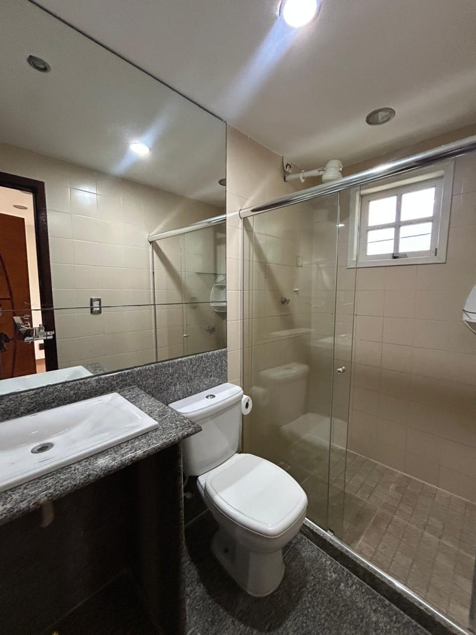 Casa, 4 quartos, 250 m² - Foto 22