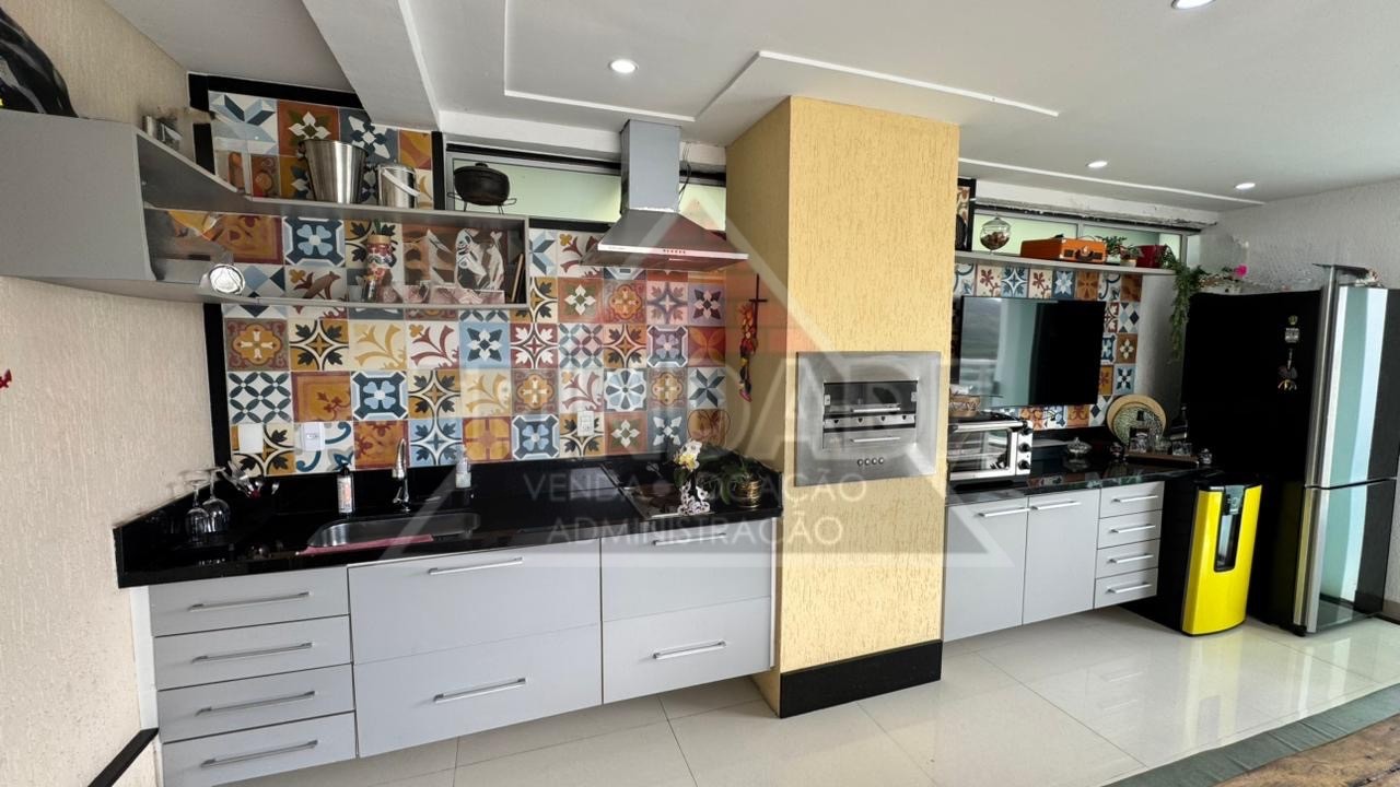 Cobertura, 2 quartos, 220 m² - Foto 2