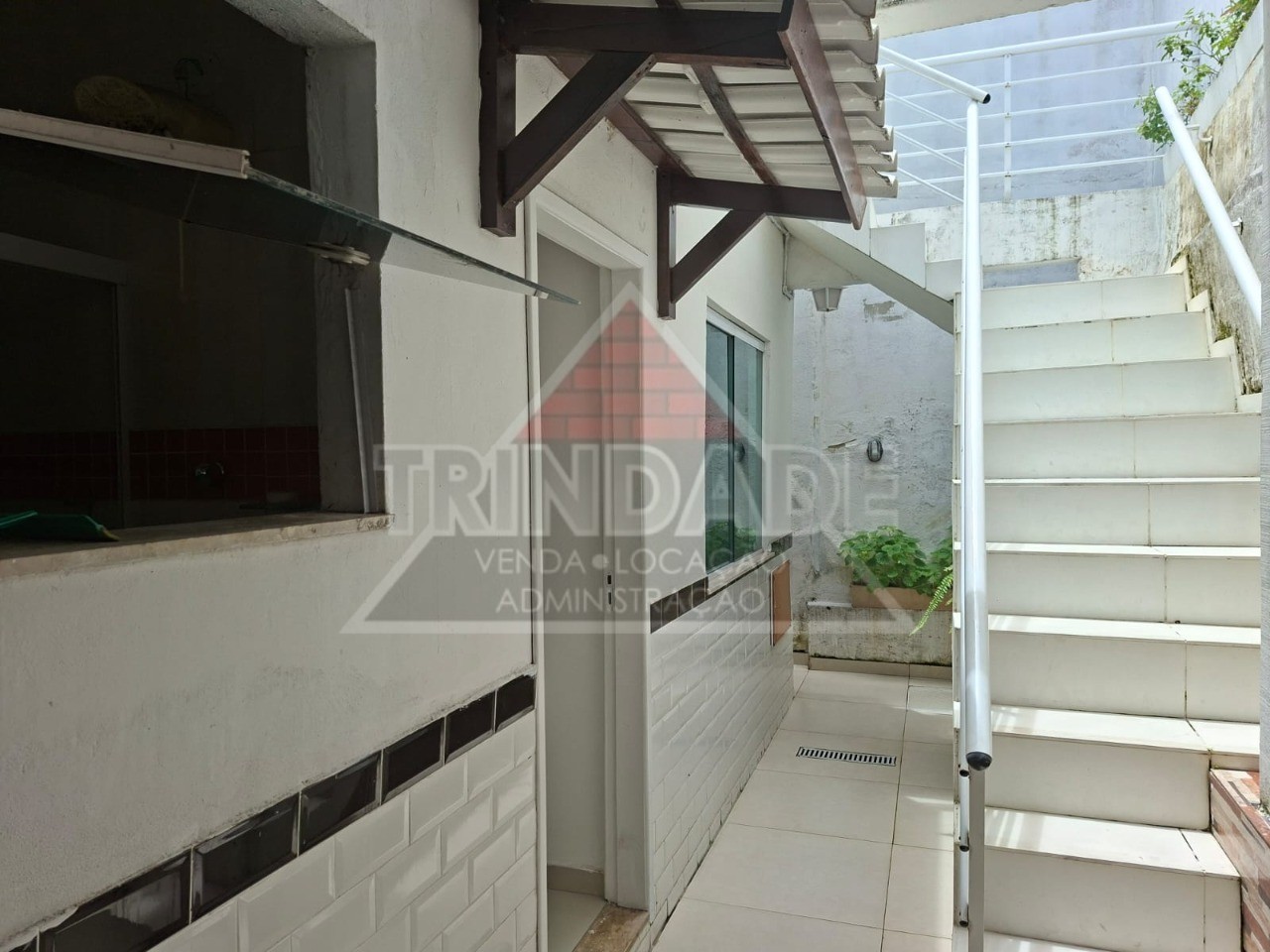 Foto do imóvel - Casa para alugar com 3 quartos em Guaratiba, Rio de Janeiro