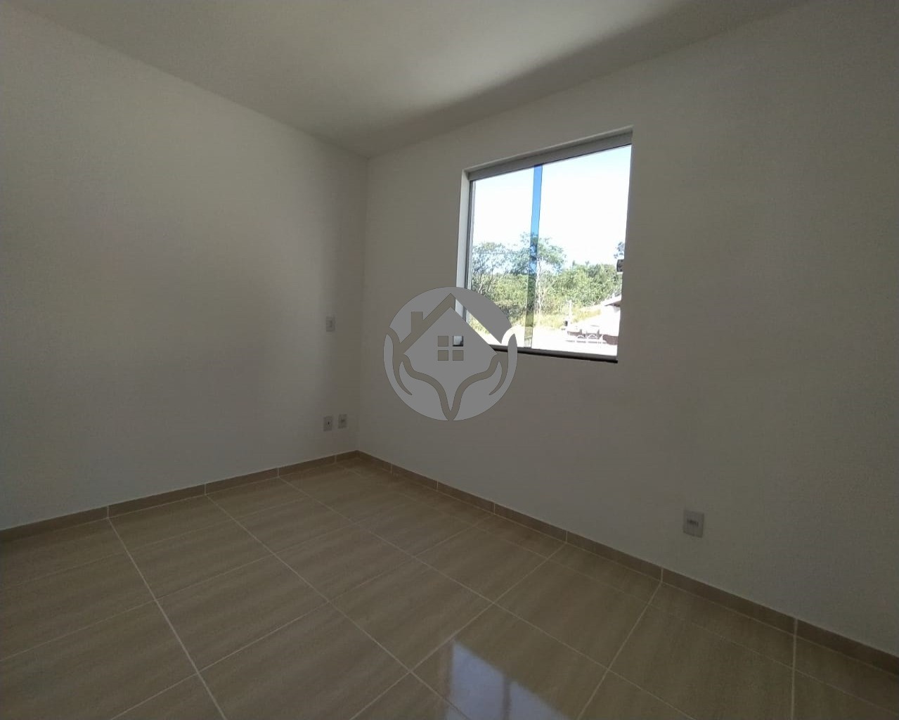 Casa à venda com 2 quartos, 58m² - Foto 13