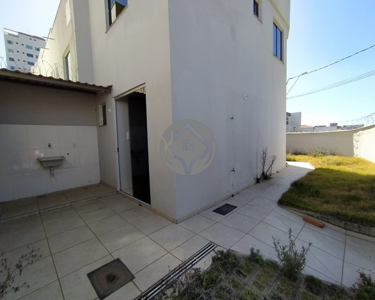 Casa à venda com 2 quartos, 58m² - Foto 34