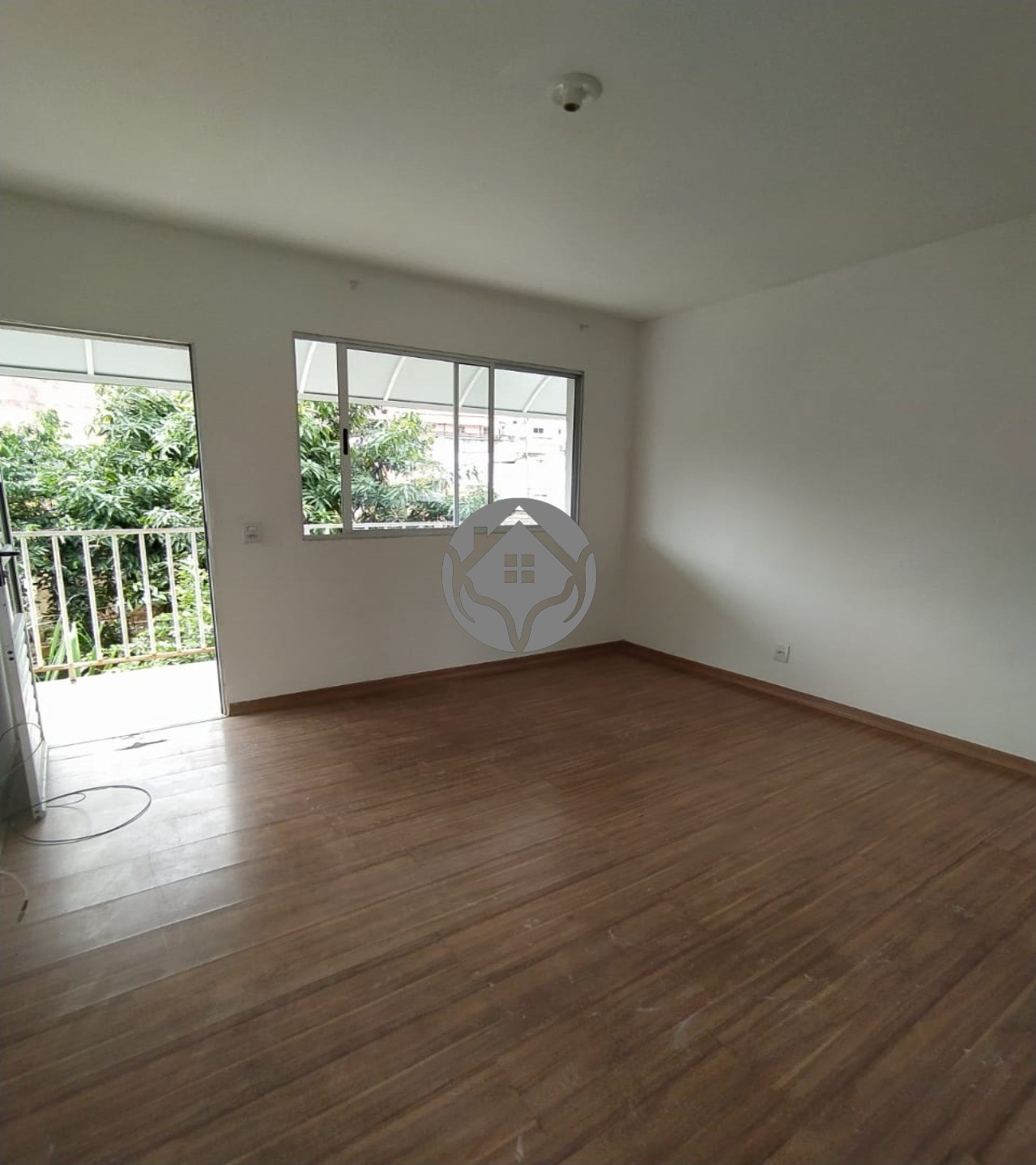 Apartamento à venda com 2 quartos, 45m² - Foto 3