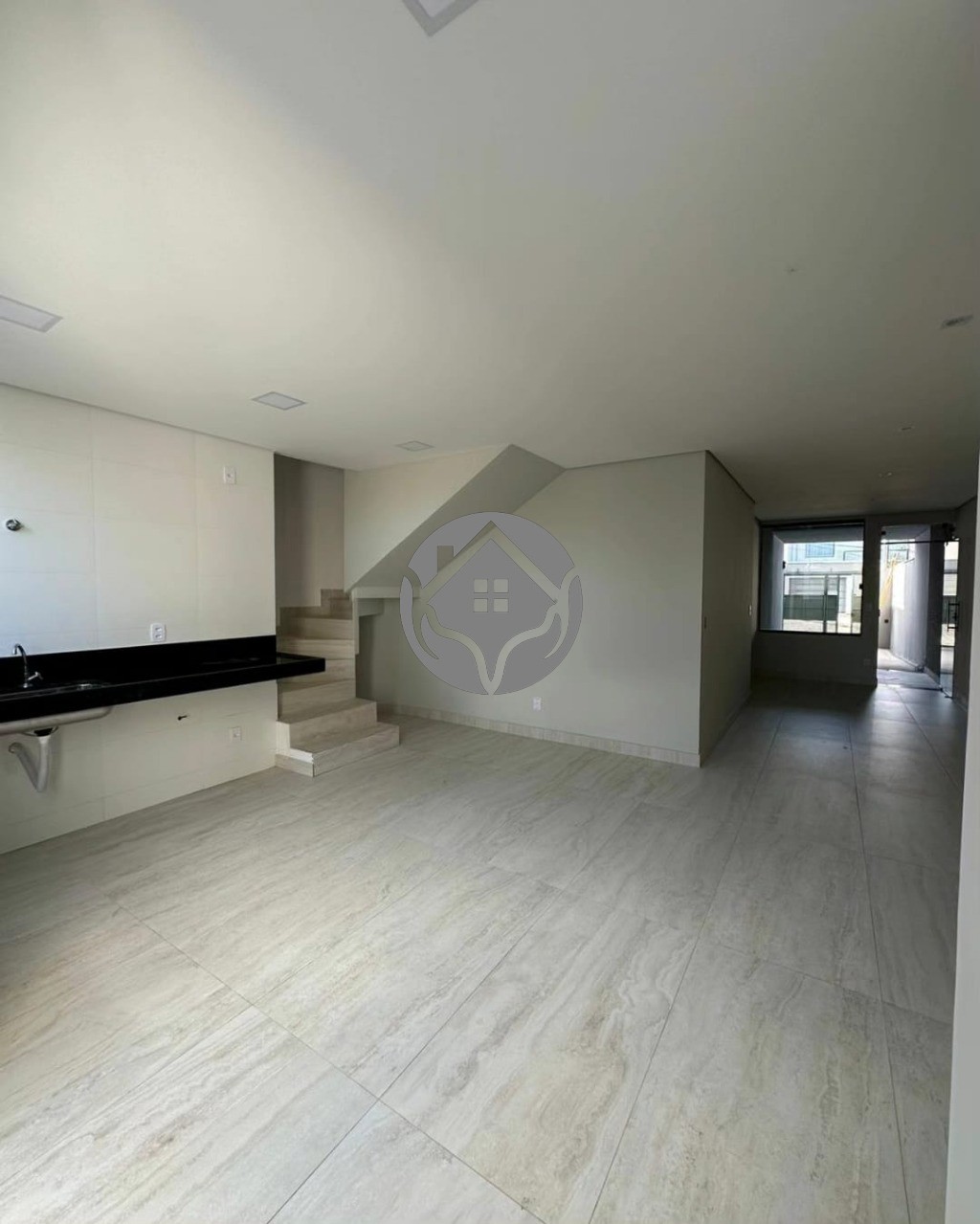 Casa à venda com 3 quartos, 122m² - Foto 6