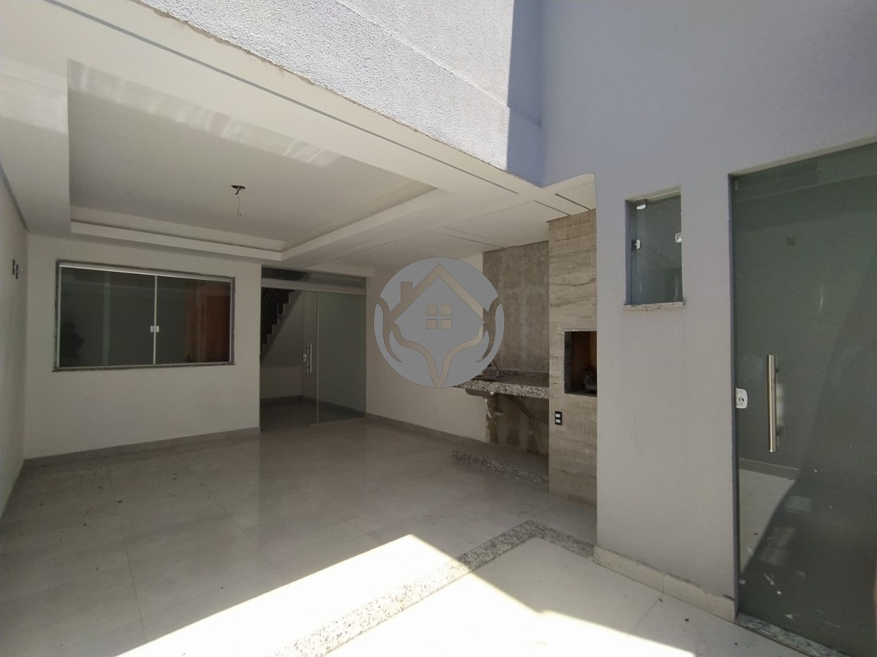 Casa à venda com 3 quartos, 166m² - Foto 11