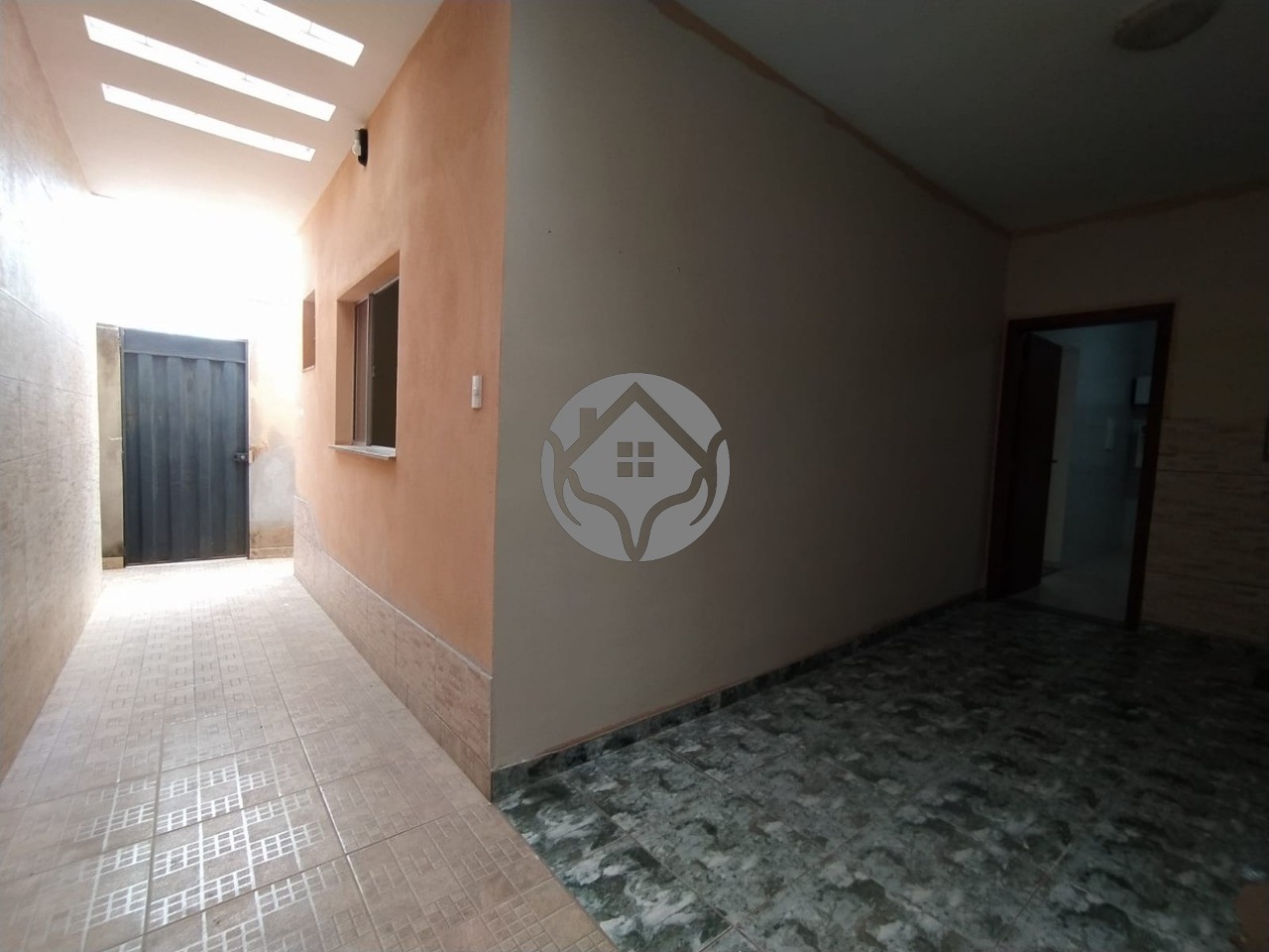 Casa à venda com 3 quartos, 200m² - Foto 28