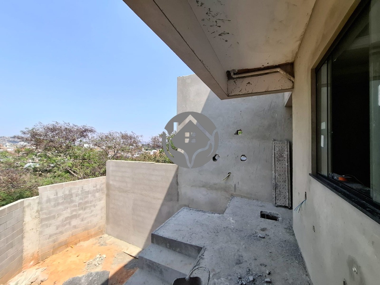 Casa à venda com 3 quartos, 180m² - Foto 30