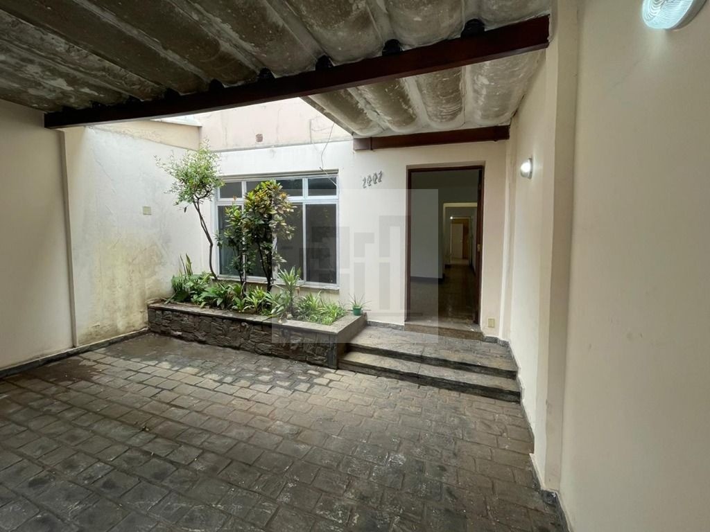 Casa à venda com 3 quartos, 140m² - Foto 3