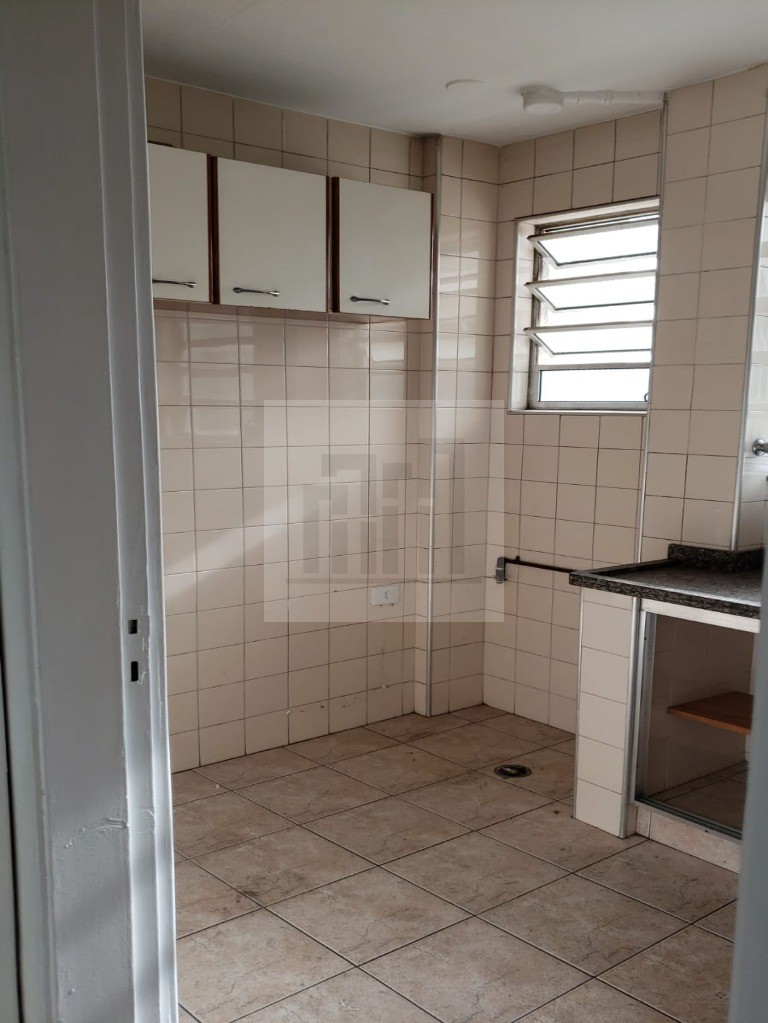 Apartamento para alugar com 2 quartos, 62m² - Foto 17