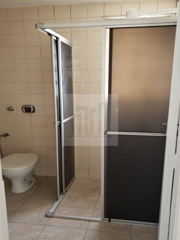 Apartamento para alugar com 2 quartos, 62m² - Foto 11