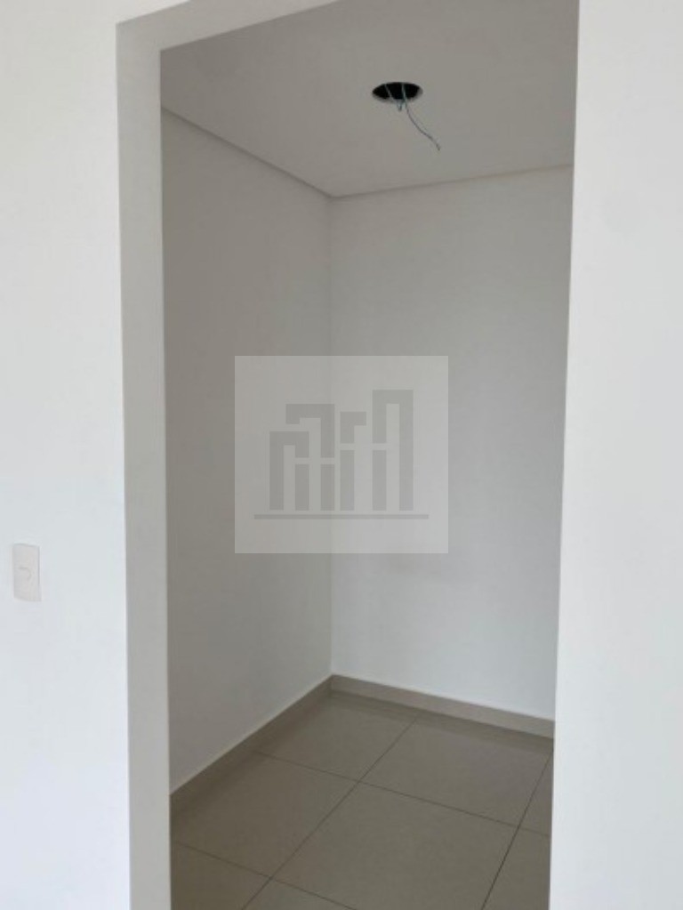 Apartamento à venda com 3 quartos, 124m² - Foto 5