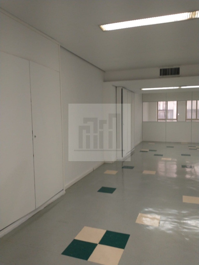 Imóvel Comercial Padrão para alugar, 300m² - Foto 15