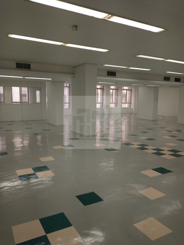 Imóvel Comercial Padrão para alugar, 300m² - Foto 1