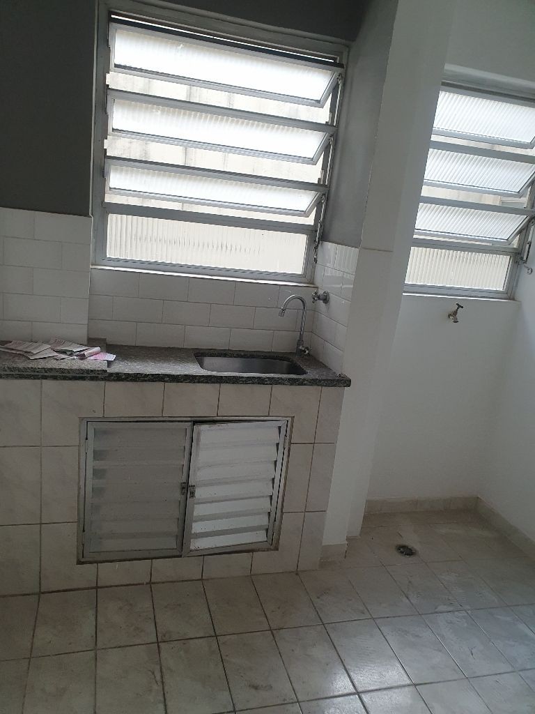 Apartamento para alugar com 2 quartos, 62m² - Foto 14