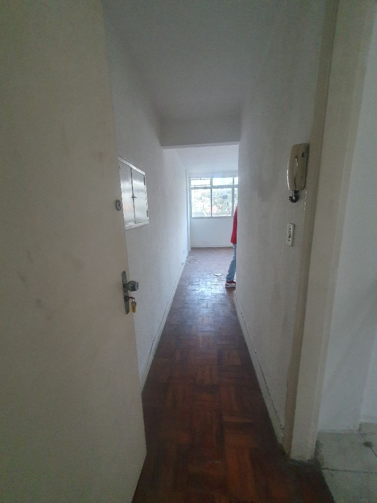 Apartamento para alugar com 2 quartos, 62m² - Foto 5