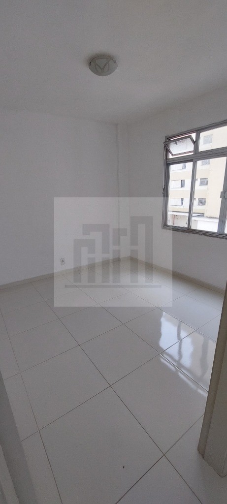 Apartamento para alugar com 2 quartos, 62m² - Foto 6