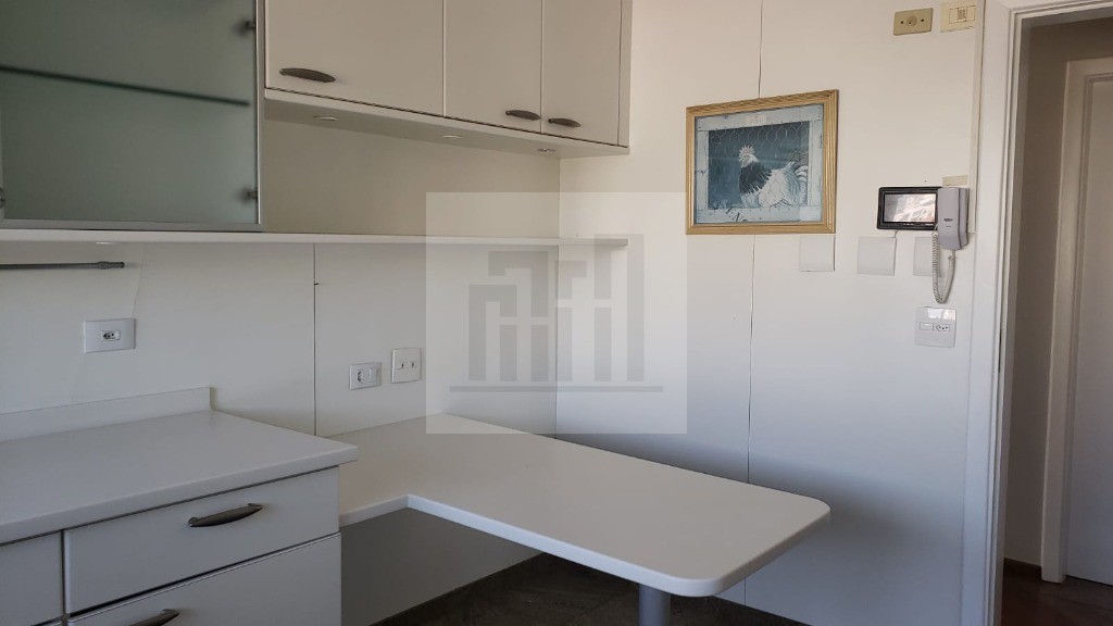 Apartamento à venda e aluguel com 4 quartos, 190m² - Foto 31