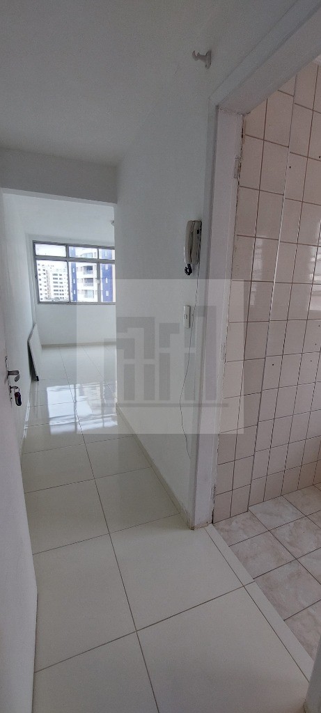 Apartamento para alugar com 2 quartos, 62m² - Foto 2