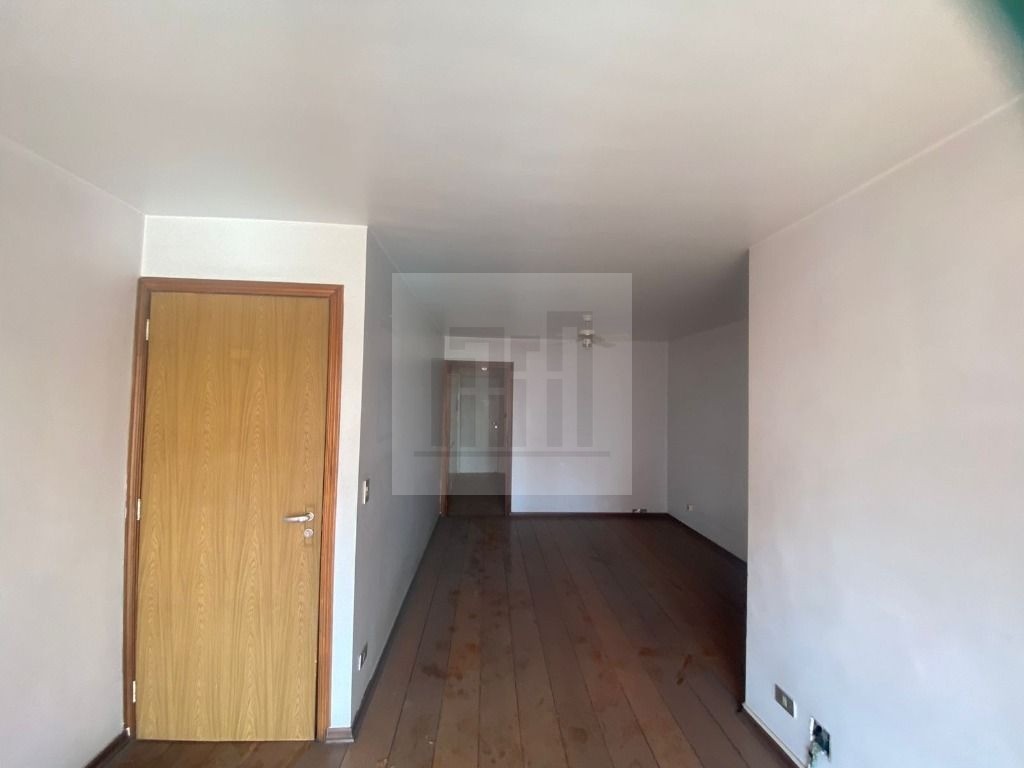 Apartamento à venda com 3 quartos, 95m² - Foto 20