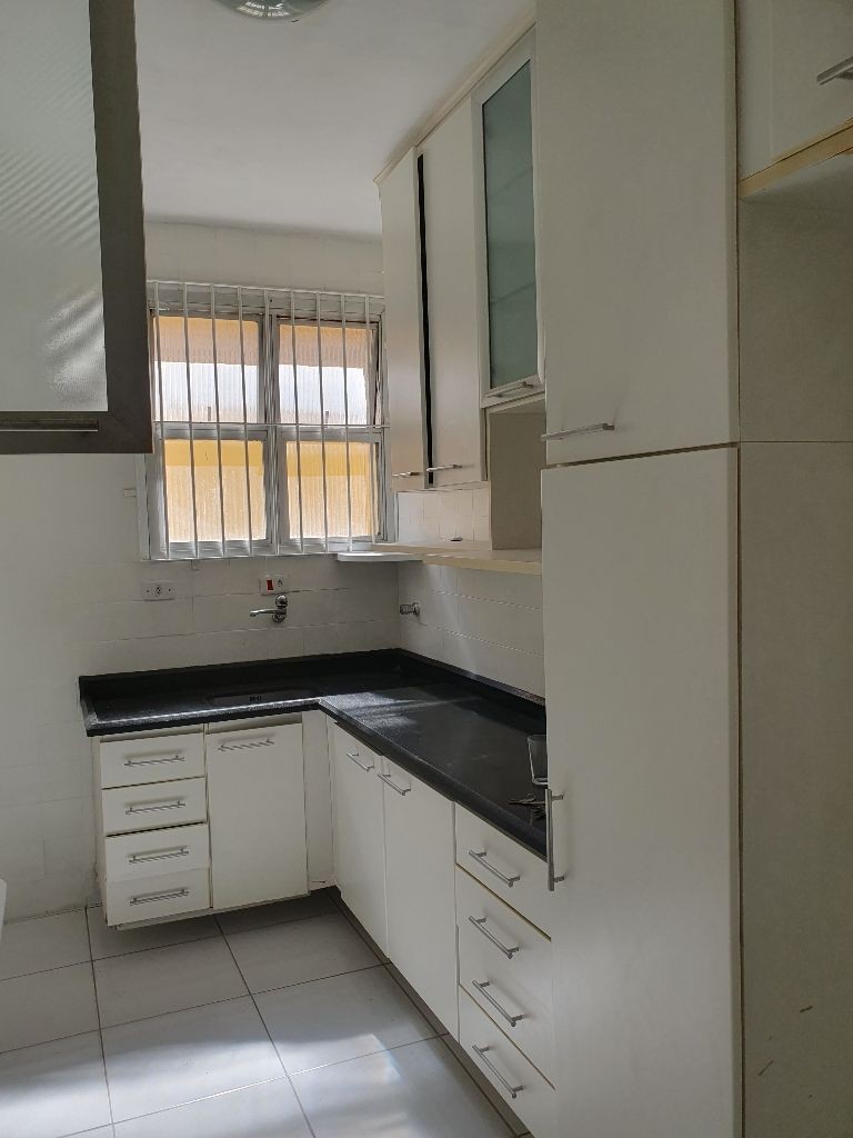 Apartamento para alugar com 3 quartos, 137m² - Foto 27