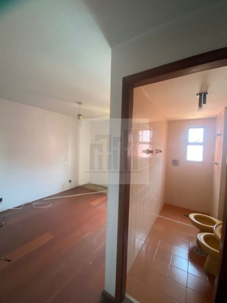 Apartamento à venda com 3 quartos, 95m² - Foto 11