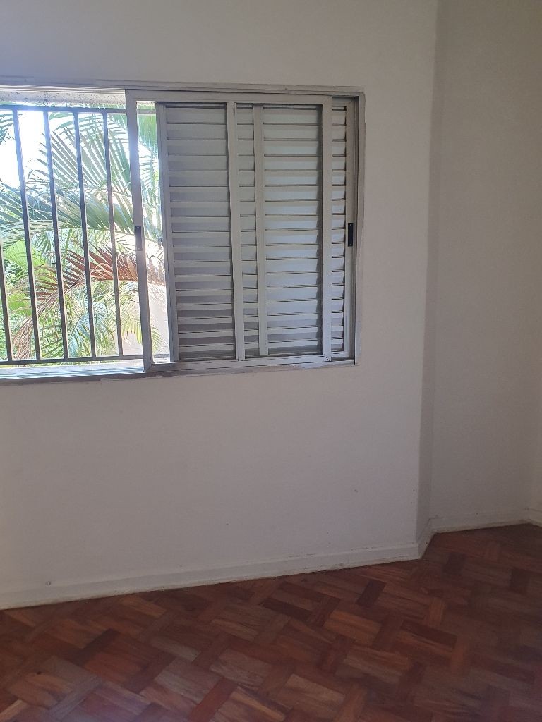 Apartamento para alugar com 3 quartos, 137m² - Foto 26