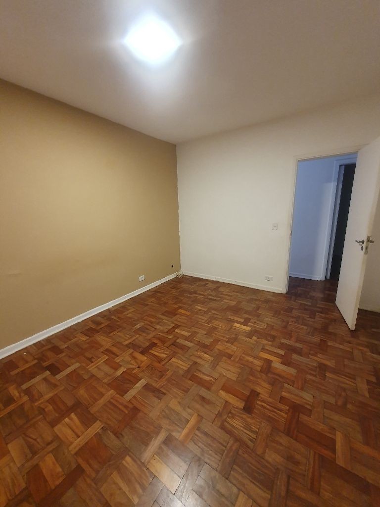 Apartamento para alugar com 3 quartos, 137m² - Foto 21