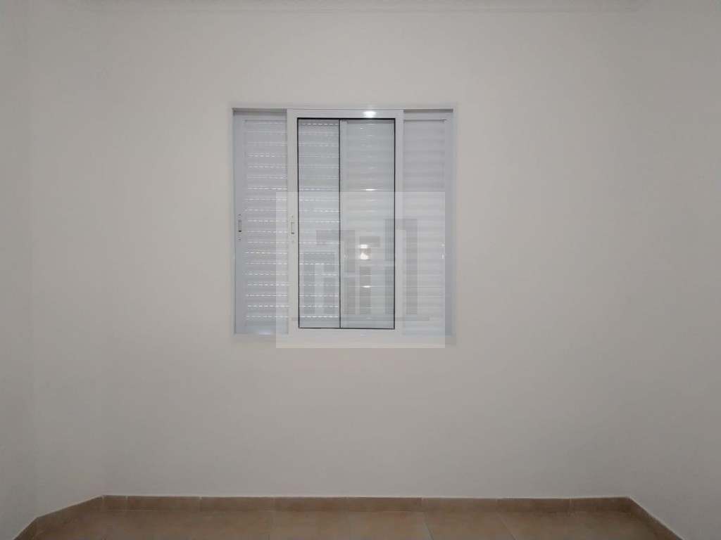 Apartamento para alugar com 2 quartos, 75m² - Foto 18