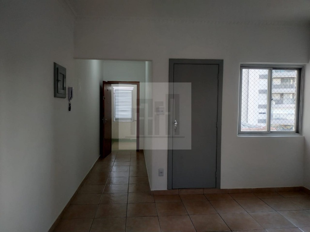 Apartamento para alugar com 2 quartos, 75m² - Foto 22