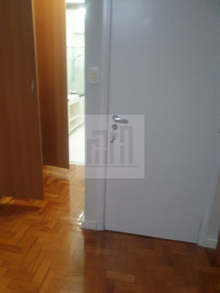 Apartamento para alugar com 3 quartos, 179m² - Foto 23