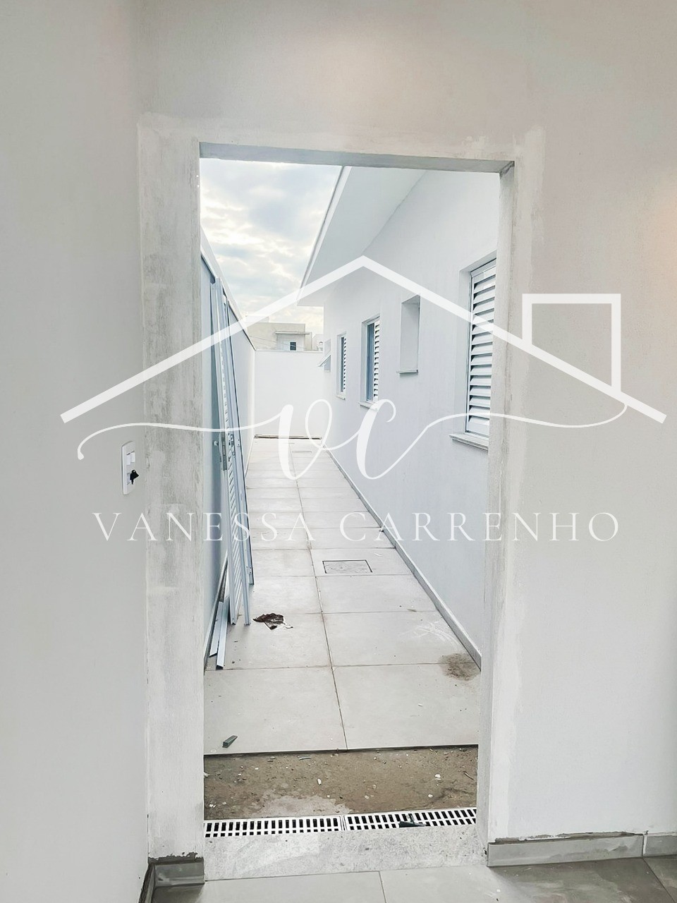 Casa à venda com 3 quartos, 250m² - Foto 7